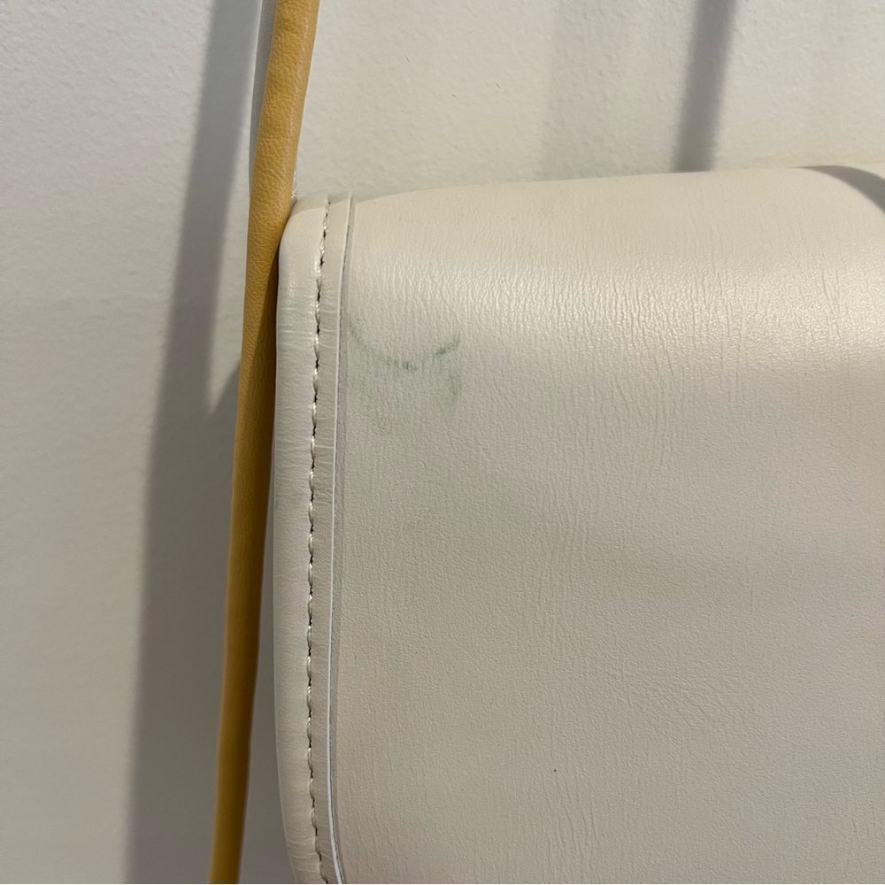 Two crossbody purses - Picture 9 of 9